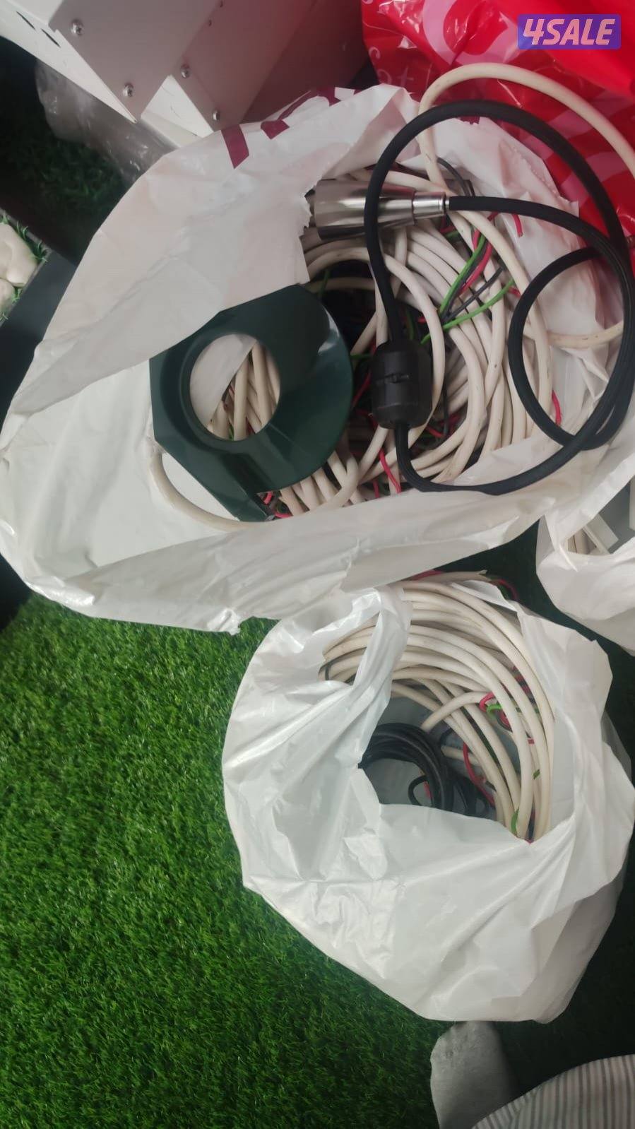 ادوات كهربائيه من بوكسات DB فيوسات كيابل مختلف الاحجام4