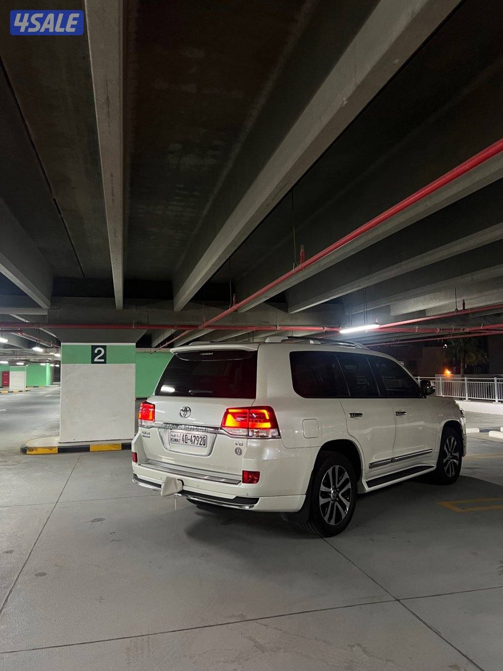 لاندكروزر قراند تورنق2