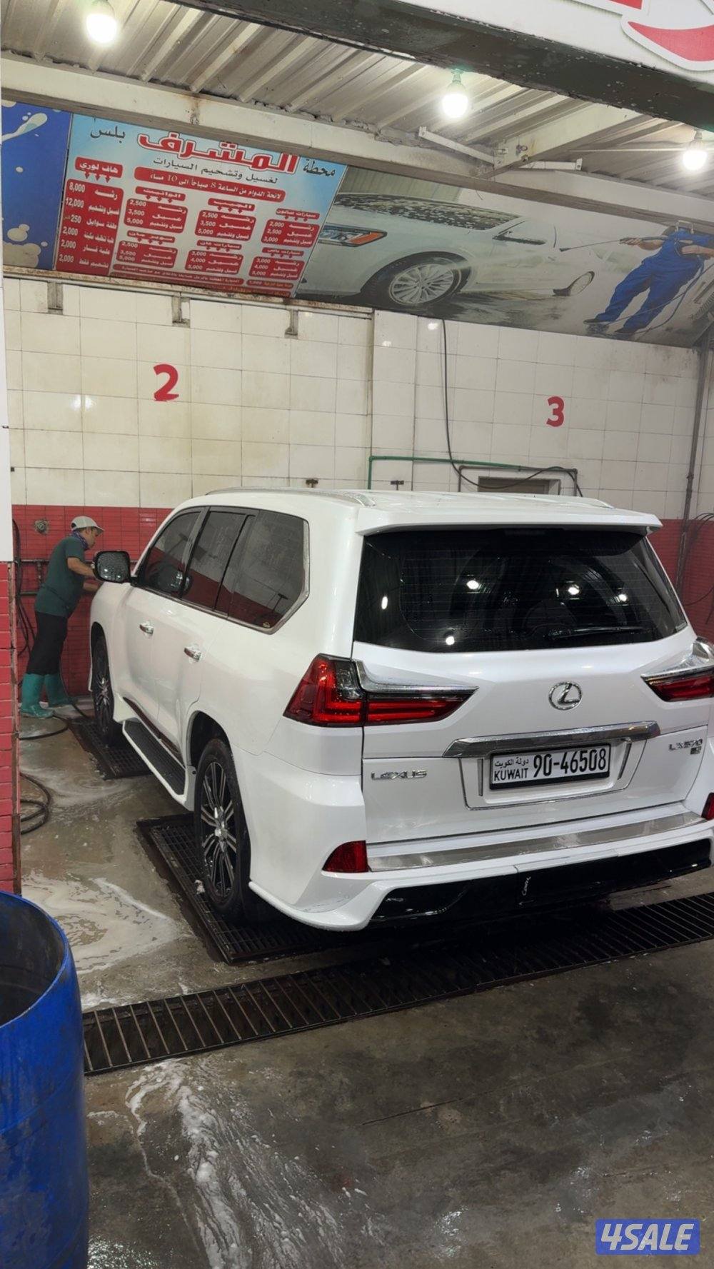 للبيع جيب لكزس ٢٠١٨sسبورت ماشي ٢٠٠ الف وارد قطر كامل موصفات صبغ قطعتين2