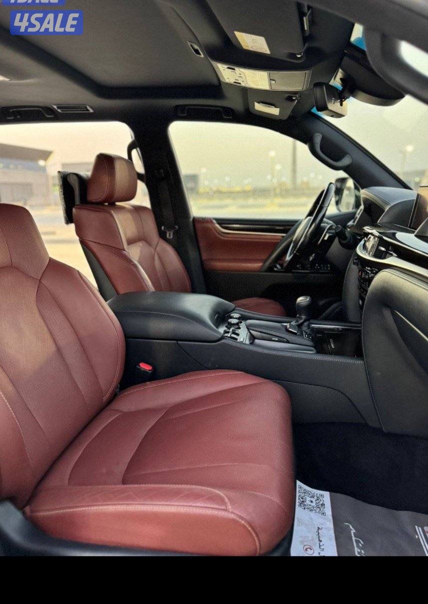 للبيع جيب لكزس ٢٠١٨sسبورت ماشي ٢٠٠ الف وارد قطر كامل موصفات صبغ قطعتين3