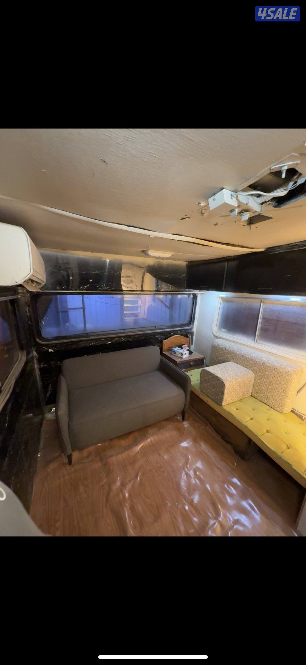 للبيع كرفان امريكي مديل 90   26قدم4