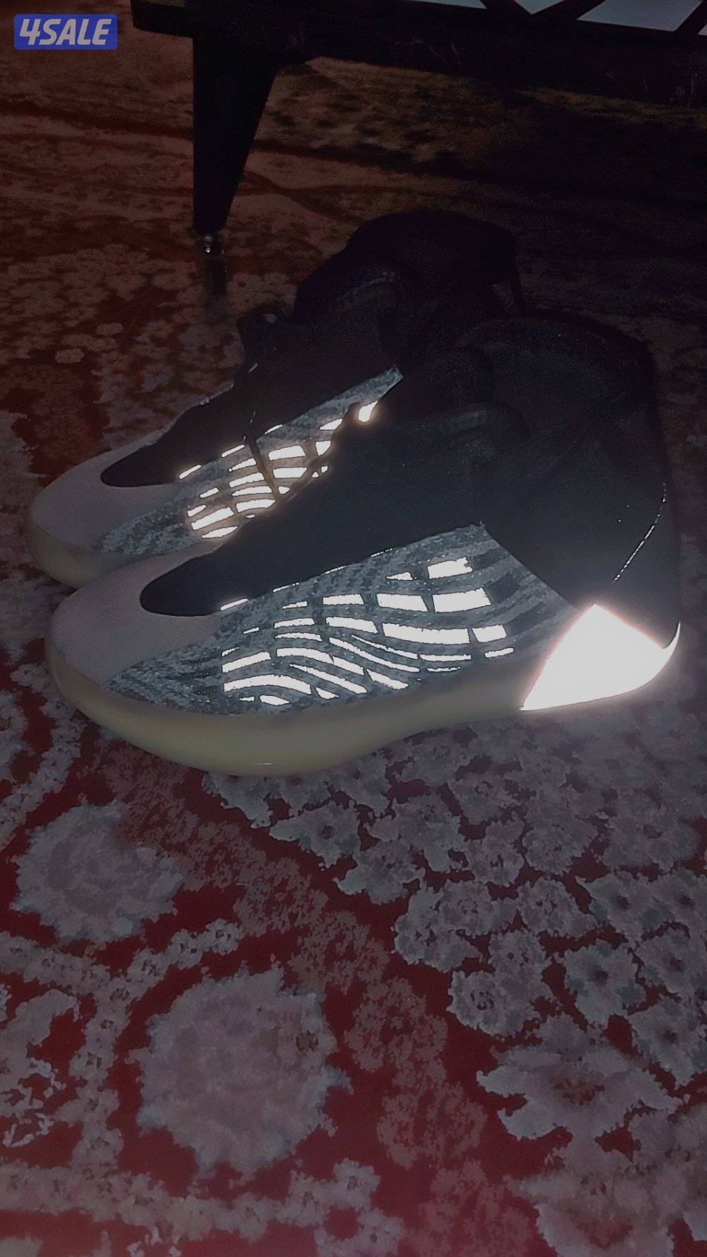 بوط yeezy الاصلي3