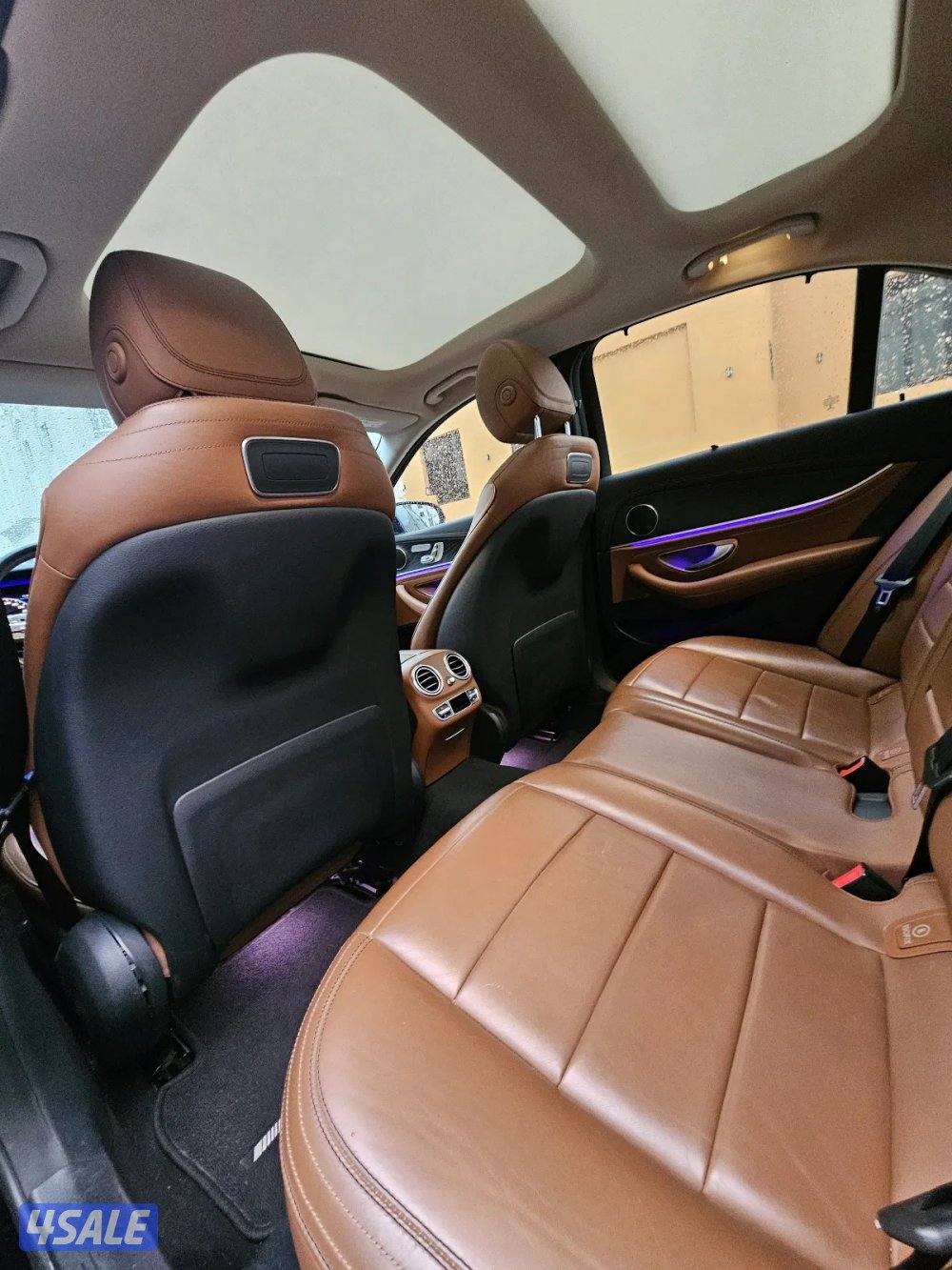 Mercedes Benz E20010