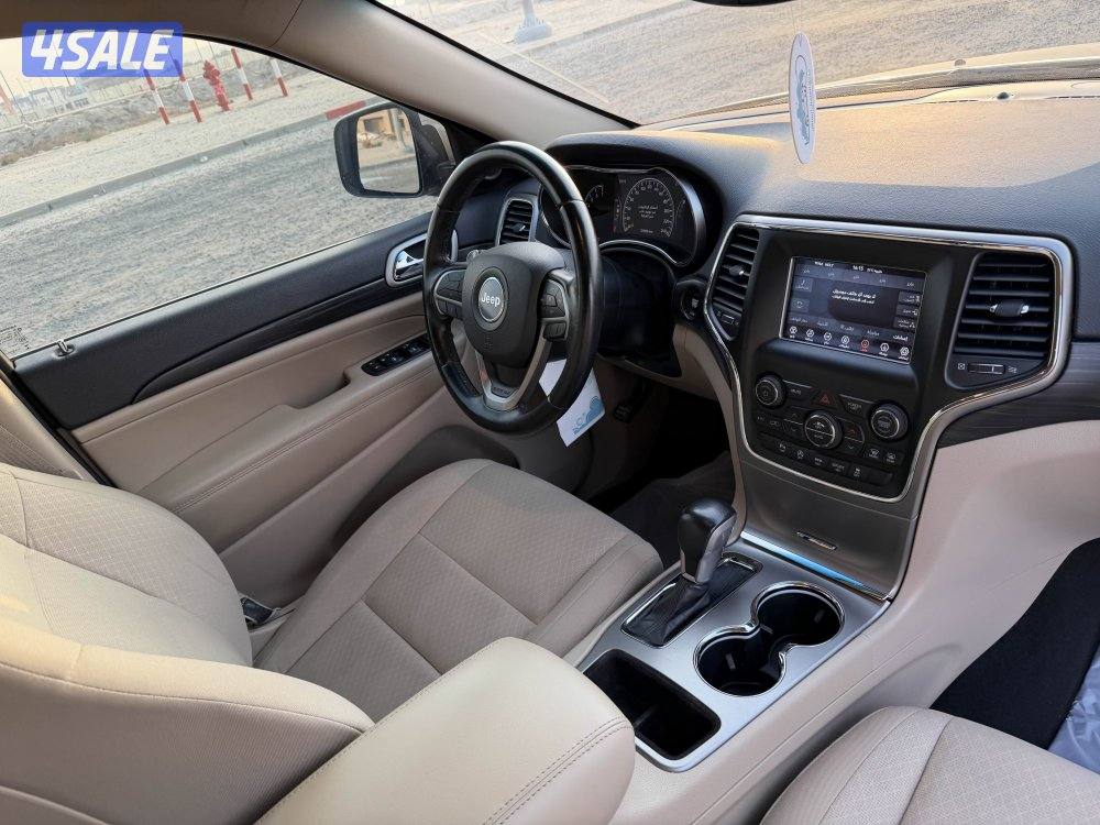 جراند شروكي 2020 لاريدو7