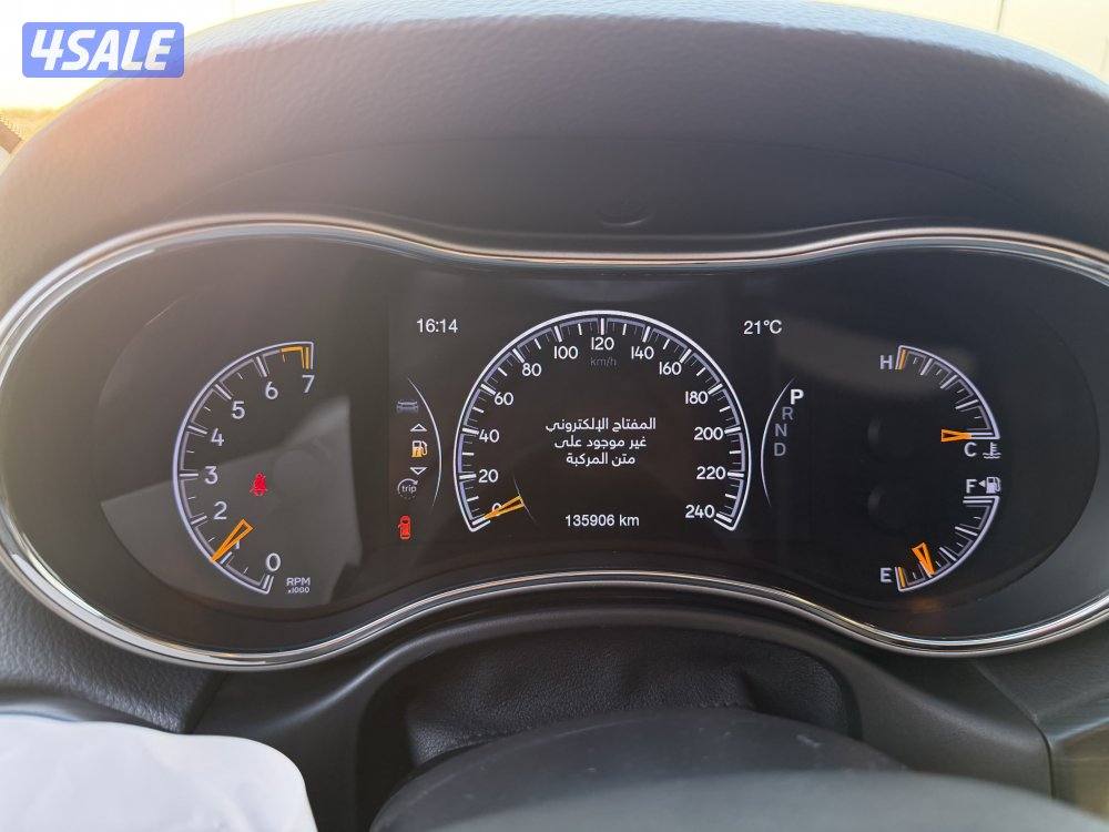 جراند شروكي 2020 لاريدو10