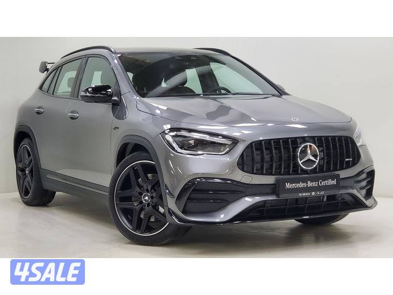 Mercedes-Benz GLA1