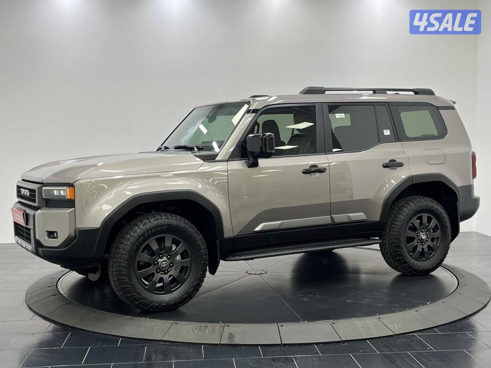 TOYOTA PRADO-250 25PRP-ADK-R Prado Adventure0