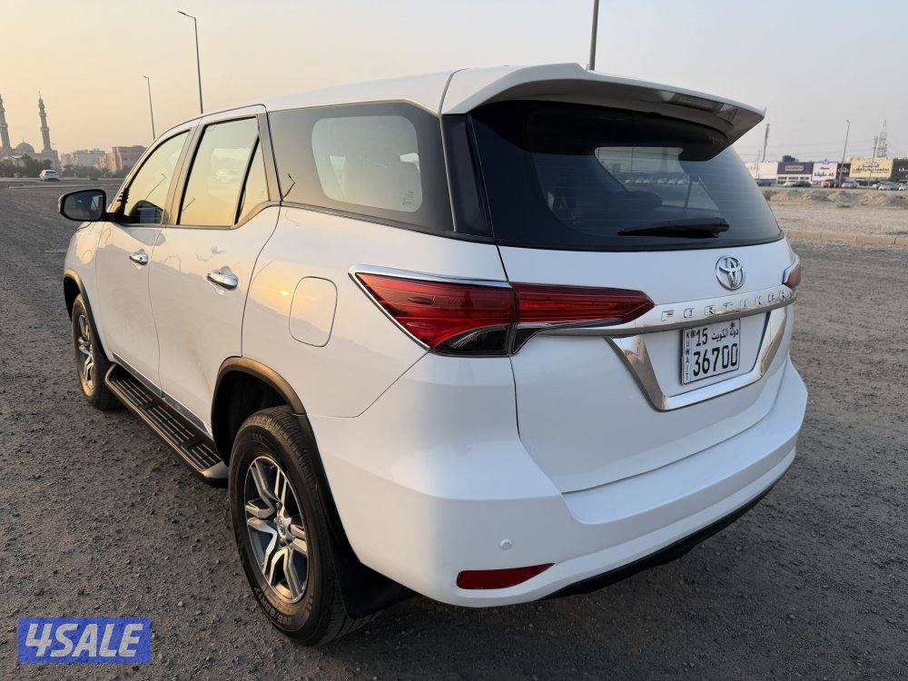 فورتنر 2018 عداد 130 اربعه سلندر1