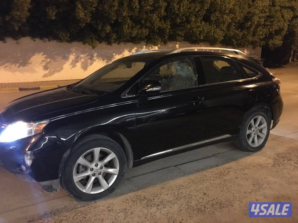 للبيع جيب Rx موديل ٢٠١١ حاله جيدة البدي حوادث متفرقه0