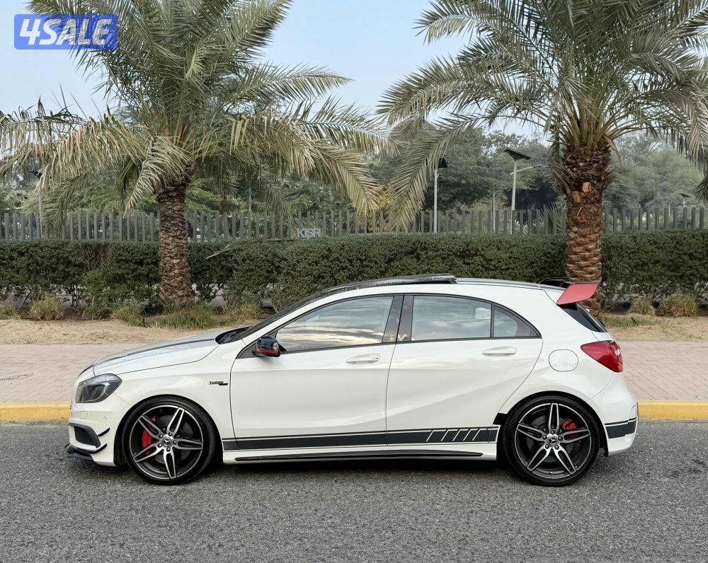Mercedes A45 amg 63.000km model 2015 original paint full option1