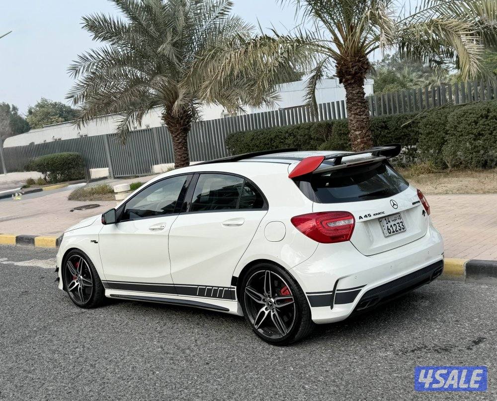 Mercedes A45 amg 63.000km model 2015 original paint full option2
