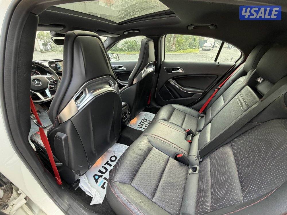 Mercedes A45 amg 63.000km model 2015 original paint full option9