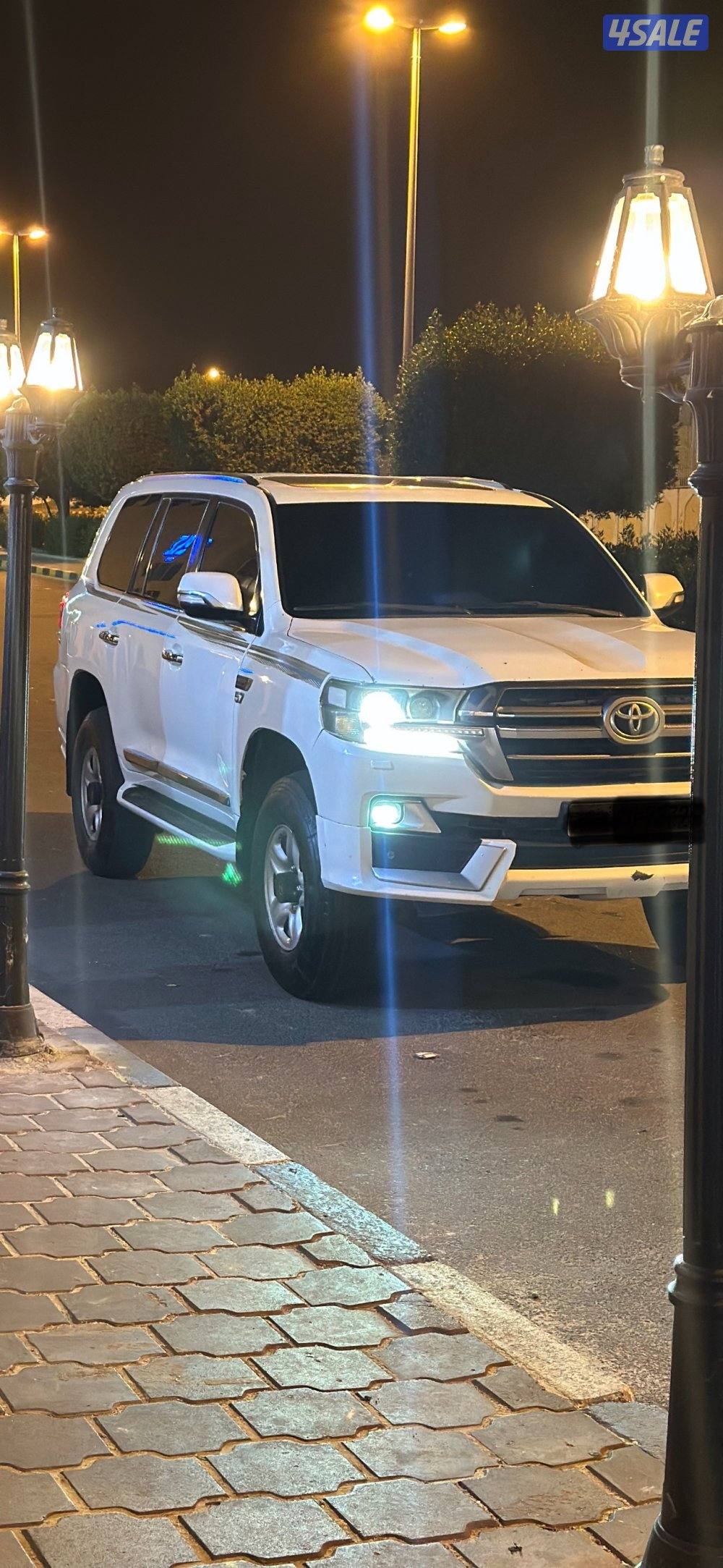 للبيع لاند كروزر vxr2