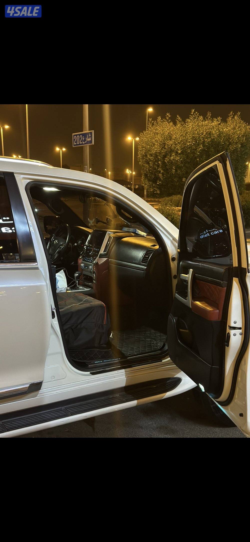 للبيع لاند كروزر vxr8