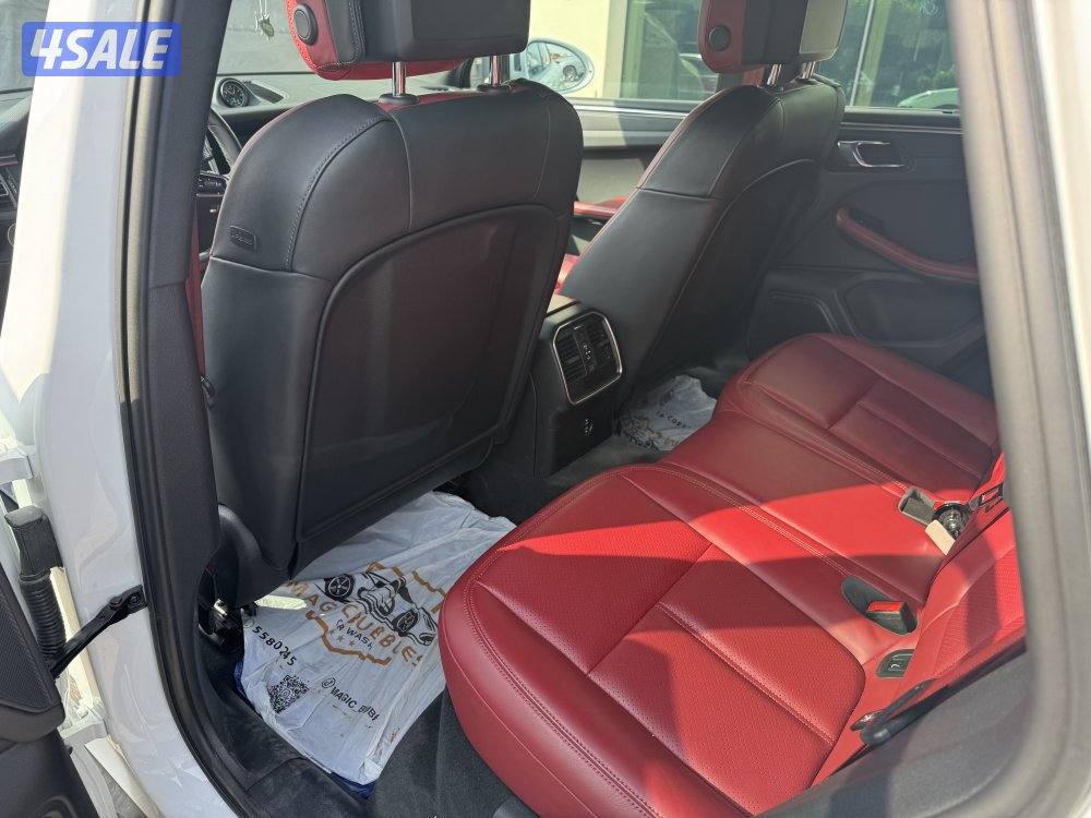 بورش ماكان4