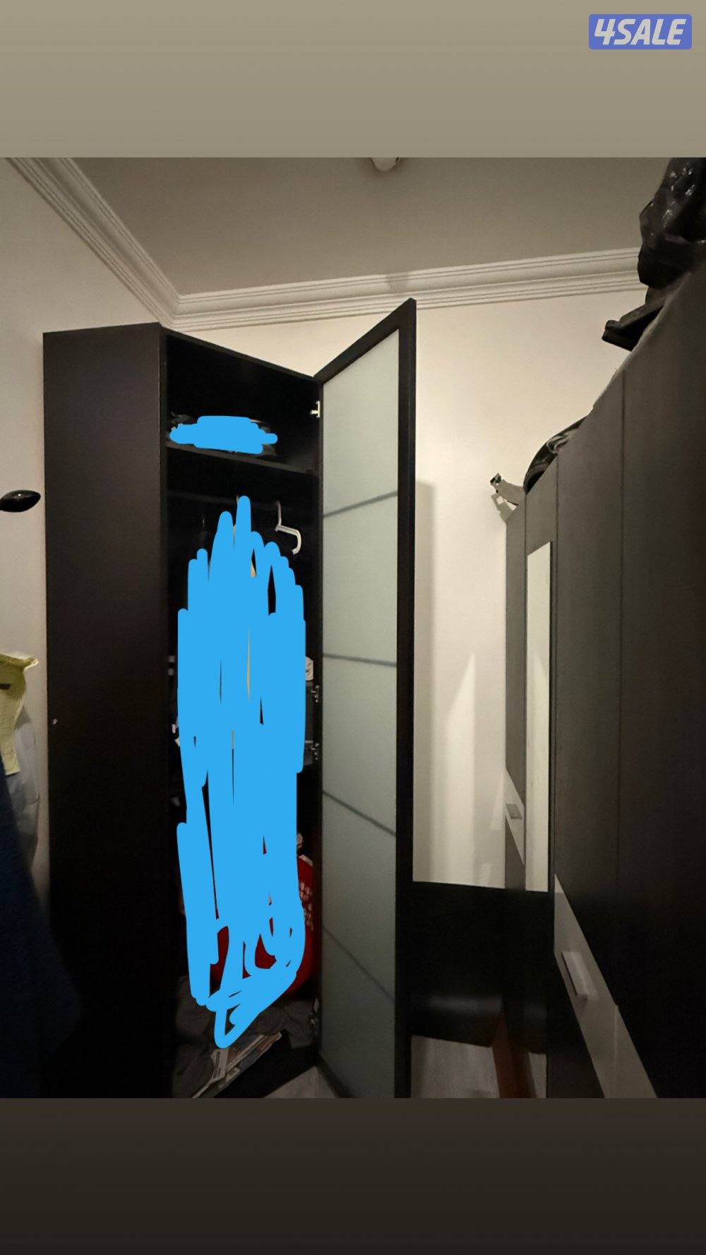 خزانة ملابس1