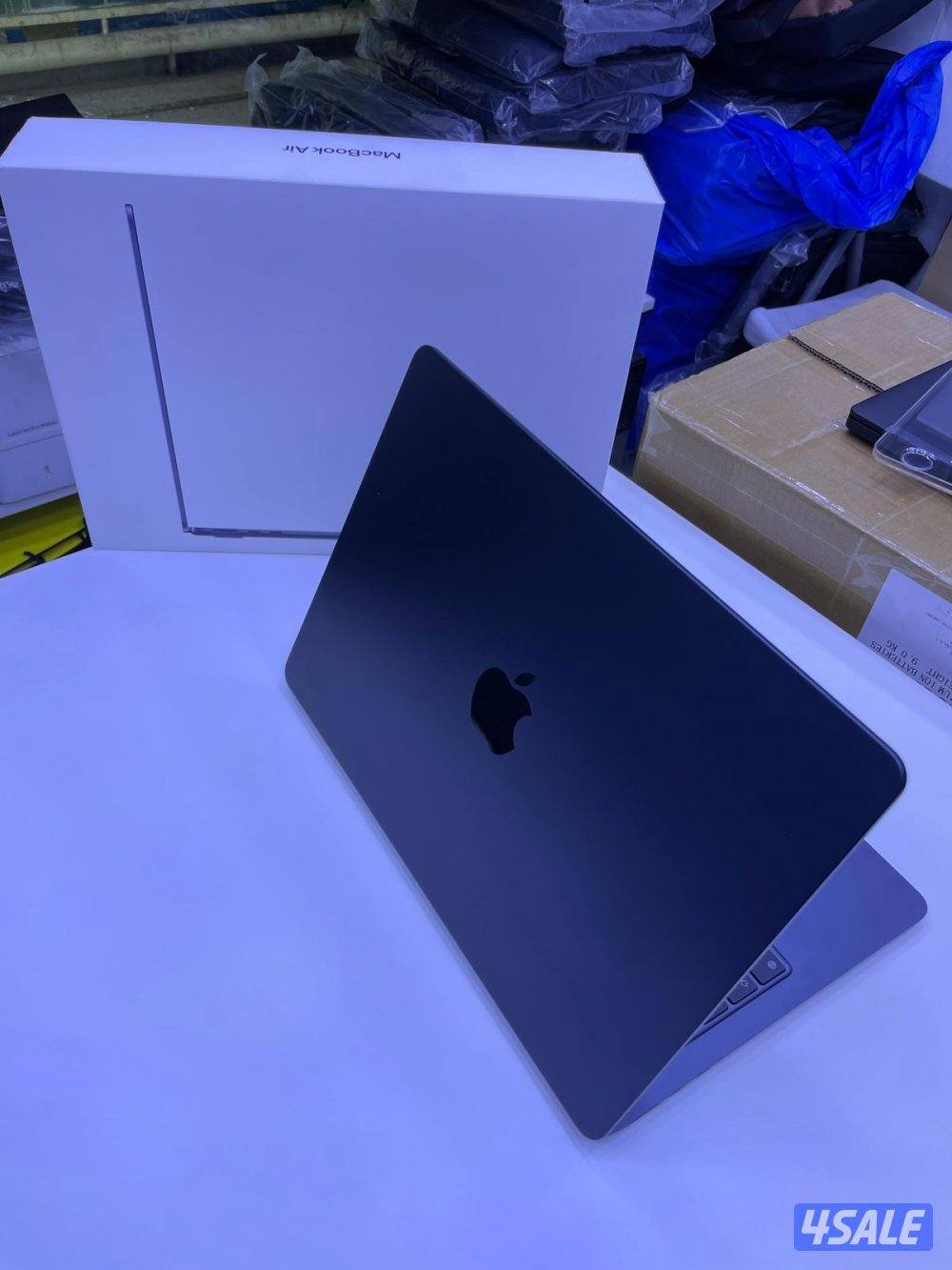 MacBook Air M4 16GB 512GB – مستعمل نظيف – ضمان 20264