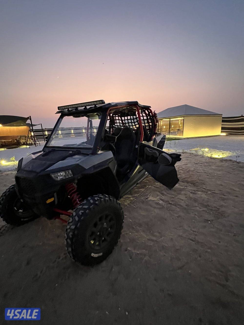 للبيع RZR 1000 سى سى مديل 20171