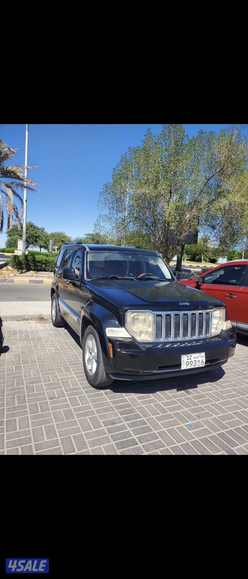 للبيع جيب ليبرتي سبورت موديل 2008 .
 اللون الخارجي اسود داخليه جلد لون1