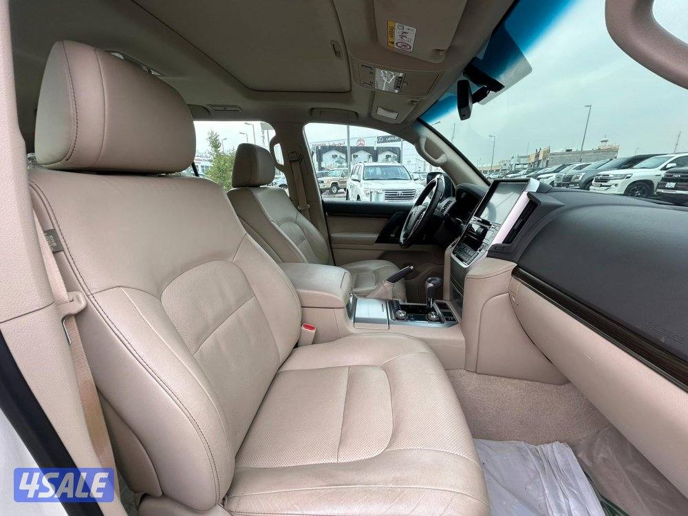 لاند كروزرGX.R تورينق-V8 موديل 2019 ماشى 85.000 k.m   وارد الساير .5