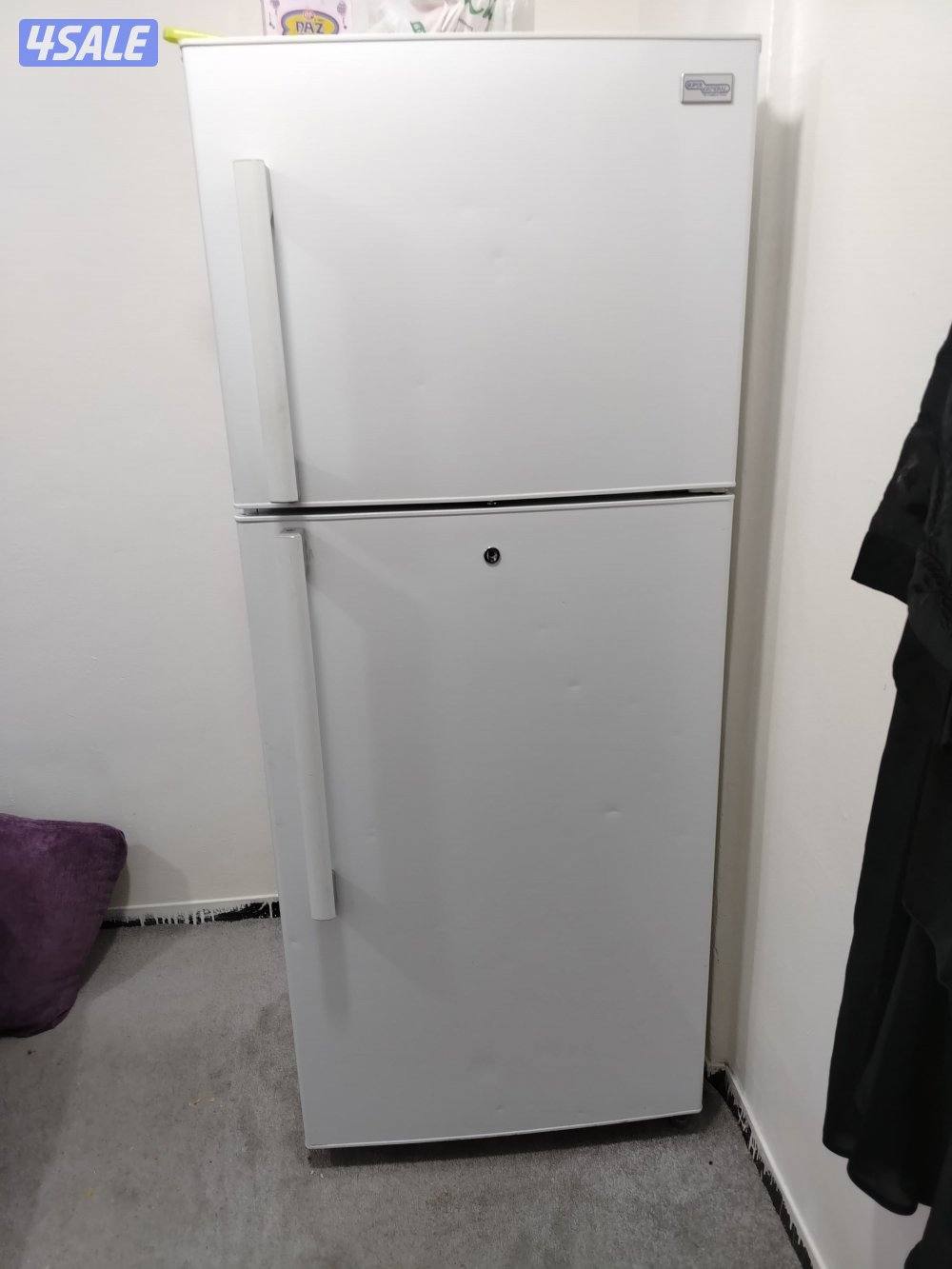 Refrigerator   Urgently sale0