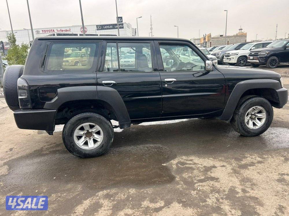 نيسان باترول سفارى موديل 2015 ماشى 273.000 k.m  وارد الخليجً2