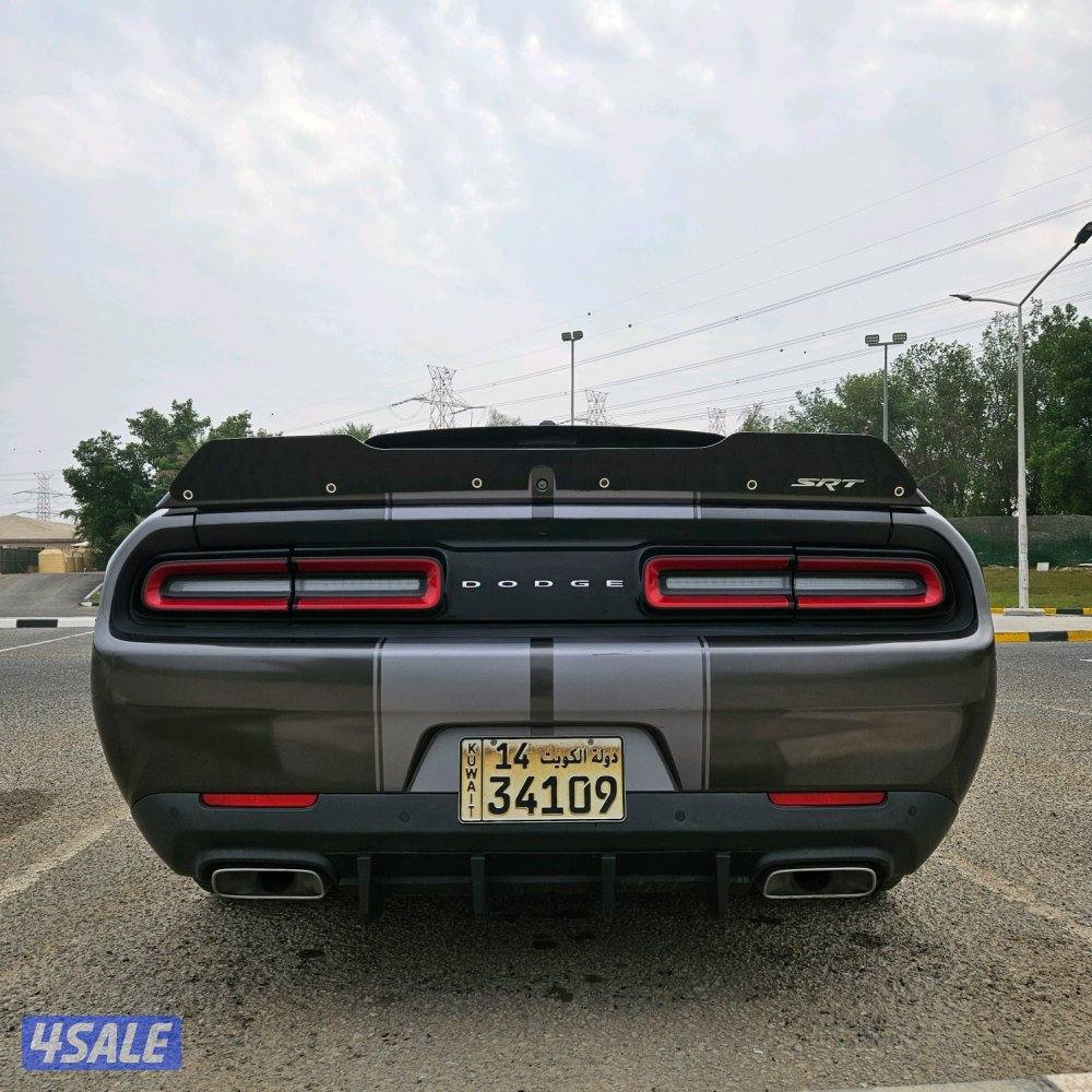 للبيع دودج جالنجر 2015 Challenger 392 SRT5