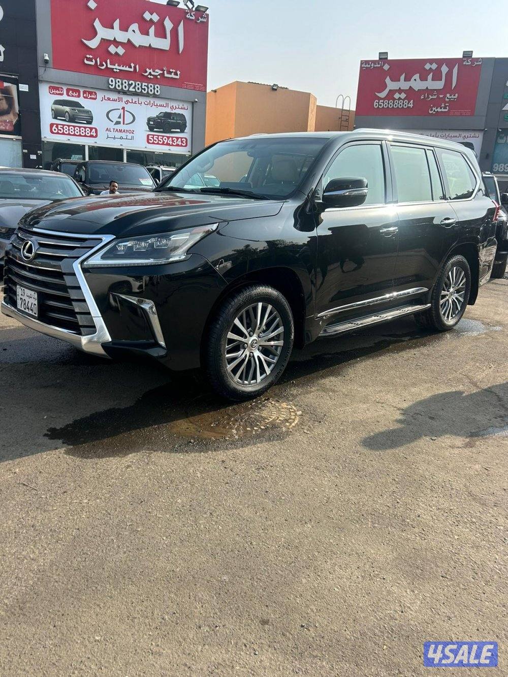 لكزس LX570 درجة ثانيه  موديل 2021 ماشى 135.000 k.m  وارد الساير .0