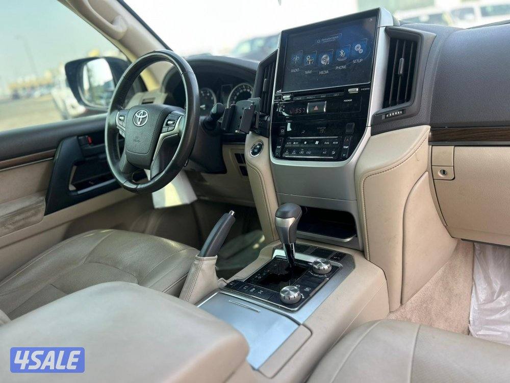 لاند كروزرGX.R تورينق-V8 موديل 2019 ماشى6