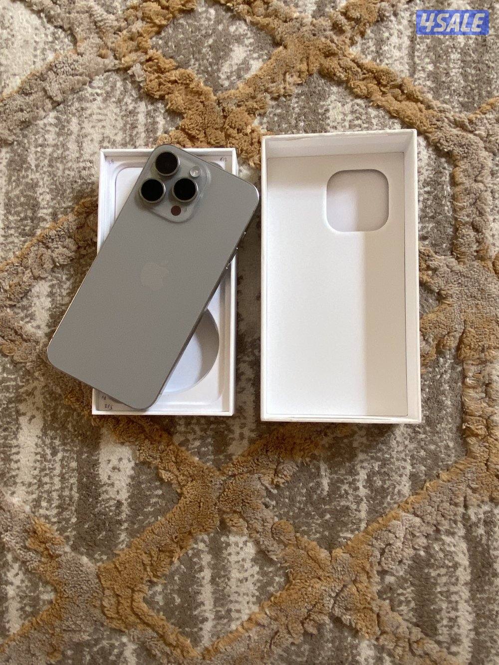 للبيع ايفون 15 برو ماكس1