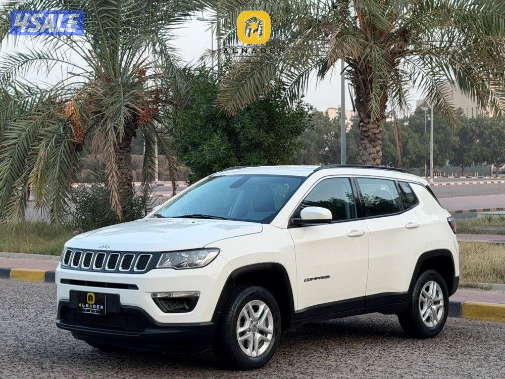 للبيع جيب كومباس موديل 2018 وارد الملا0