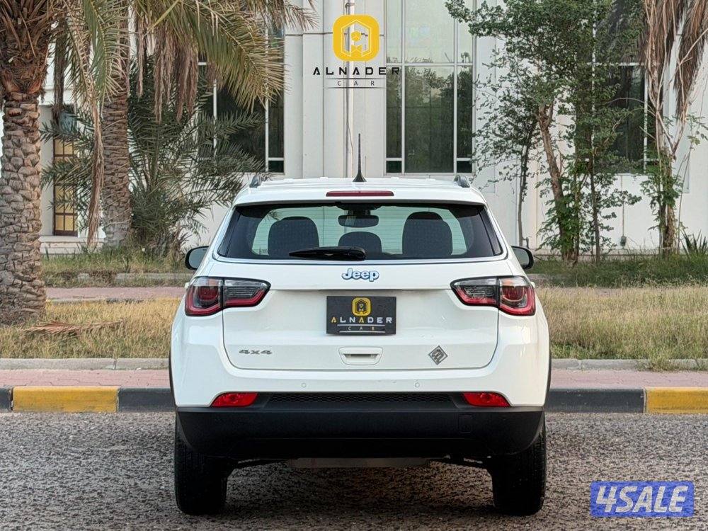 للبيع جيب كومباس موديل 2018 وارد الملا4