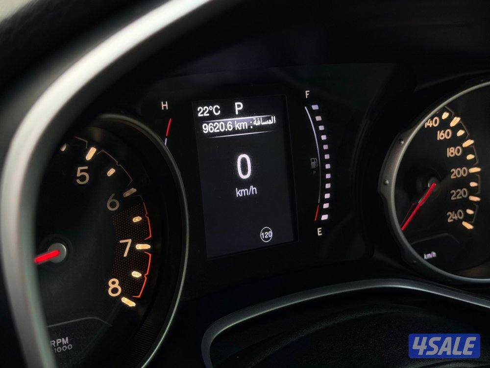 للبيع جيب كومباس موديل 2018 وارد الملا10