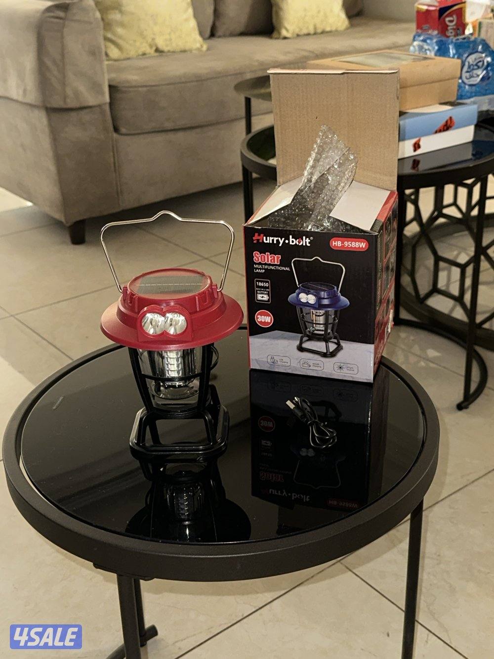 للبيع اضاءة على شكل فانوس ٤ انواع للأضاءة شحن طاقة شمسية وكهرباء0