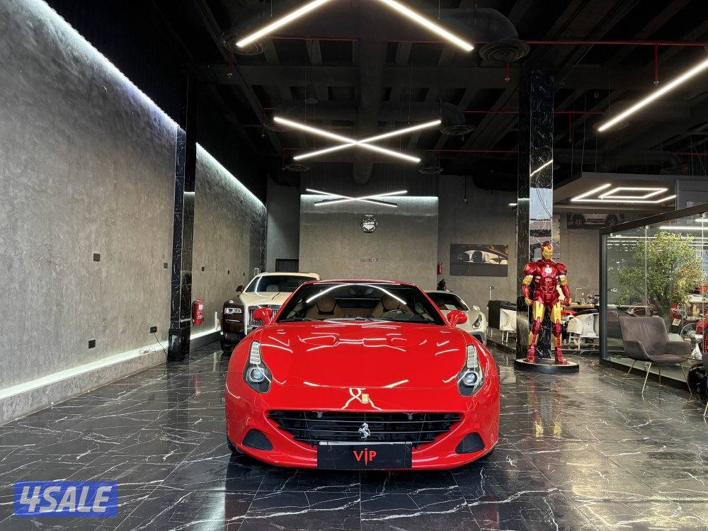 فيراري كالفورنيا T4