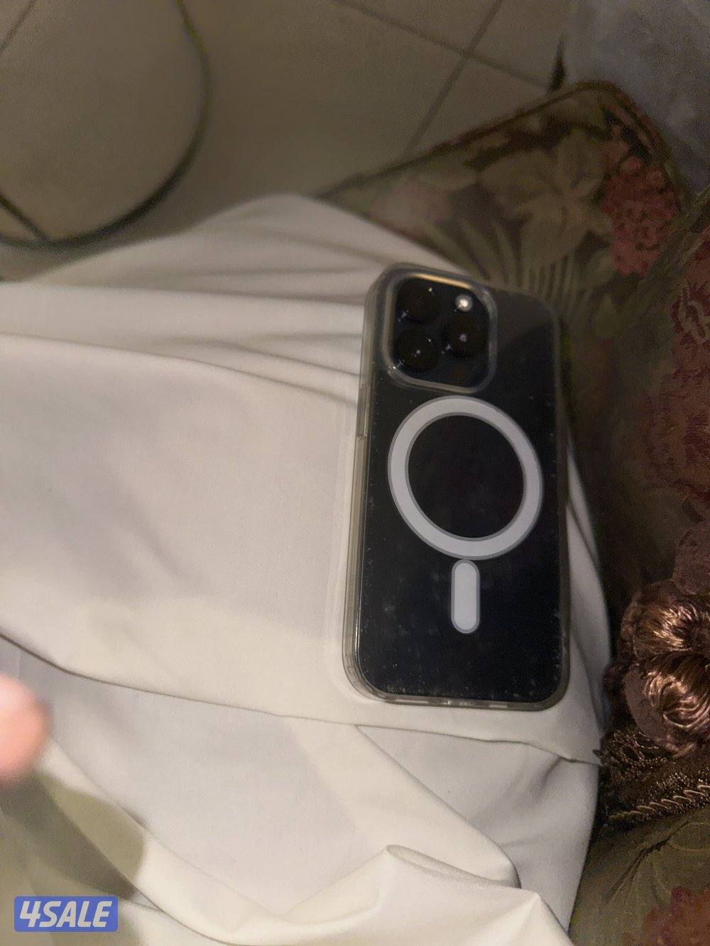 للبيع ايفون برو 15 iPhone pro كحلي تيتانيوم2