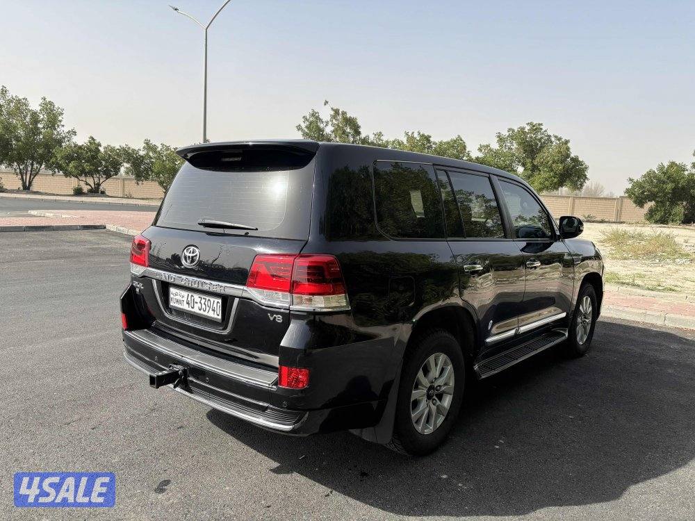للبيع لاندكروزر 20164