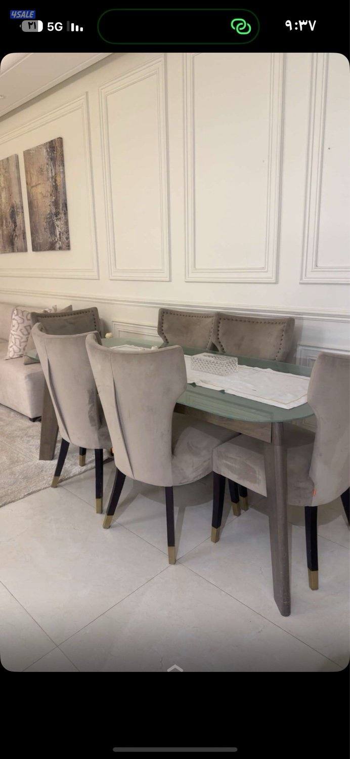 طاولة طعام0