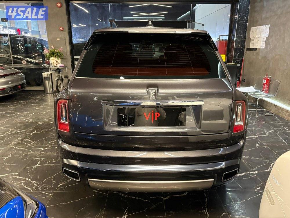 رولزرويس كولينان8