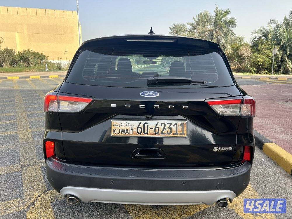 فورد اسكيب موديل 2022 عداد 39 الف بحالة الجديدة3