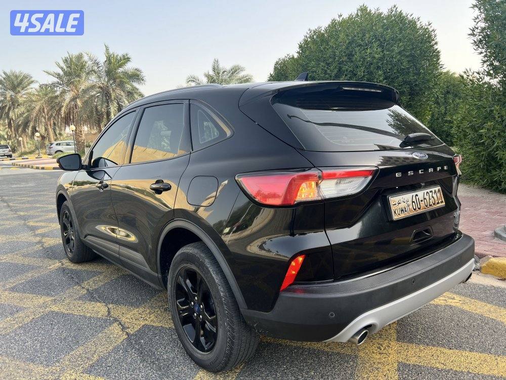 فورد اسكيب موديل 2022 عداد 39 الف بحالة الجديدة4