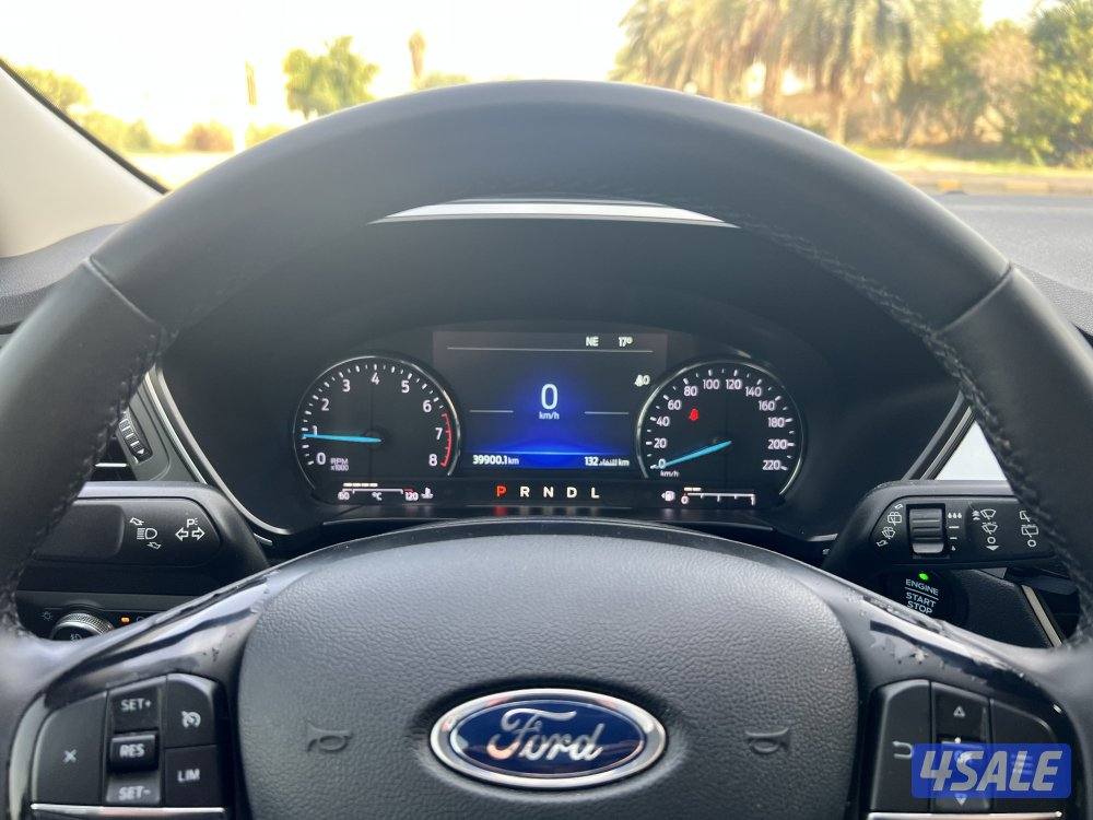 فورد اسكيب موديل 2022 عداد 39 الف بحالة الجديدة12