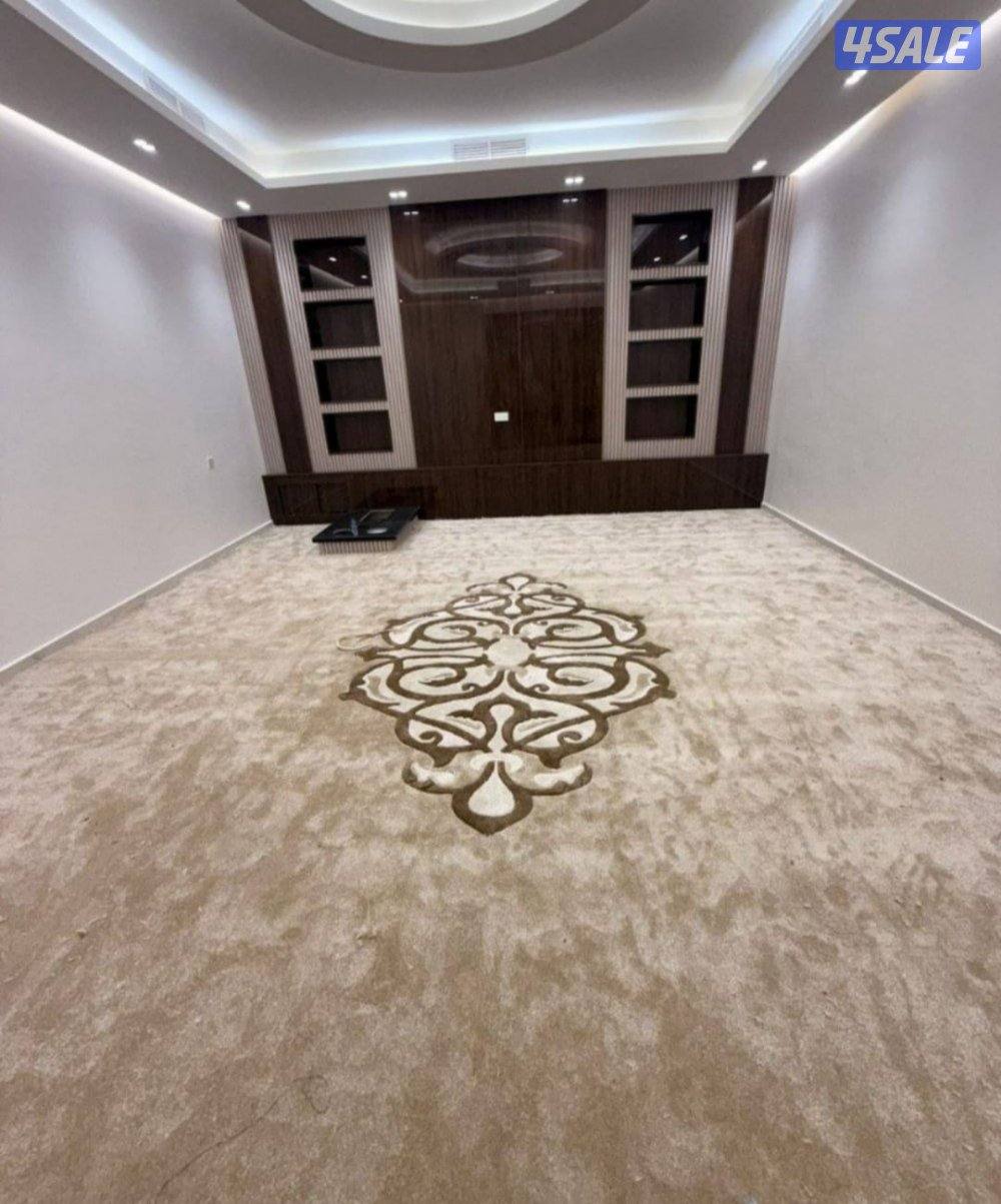 مفروشات سجاد ومساند ثيل وبلاستيك0