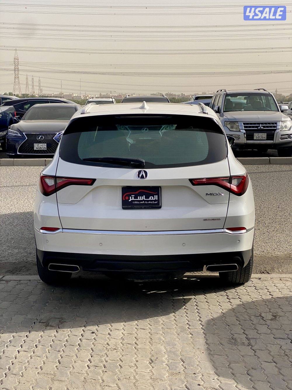 أكيورا MDX الكويت موديل 2022 عداد 913