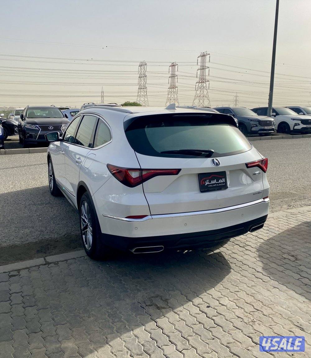أكيورا MDX الكويت موديل 2022 عداد 915