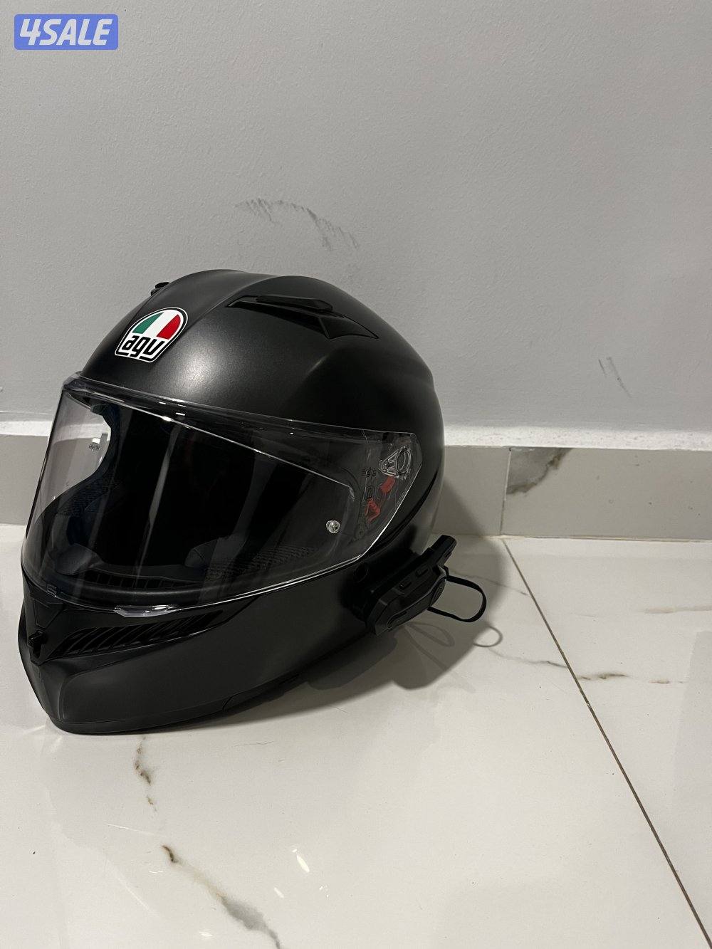 للبيع خوذه2