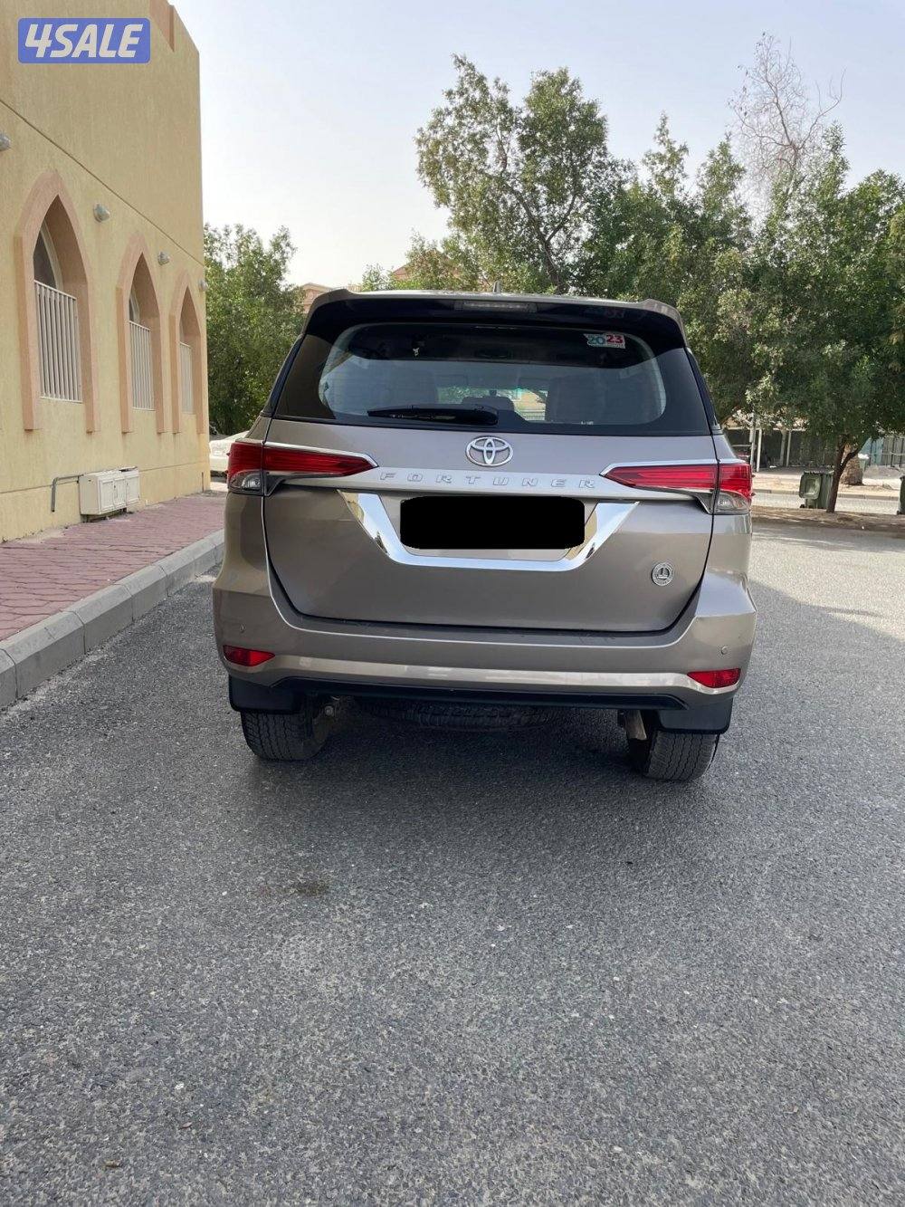 تويوتا 2023فورتشنر4
