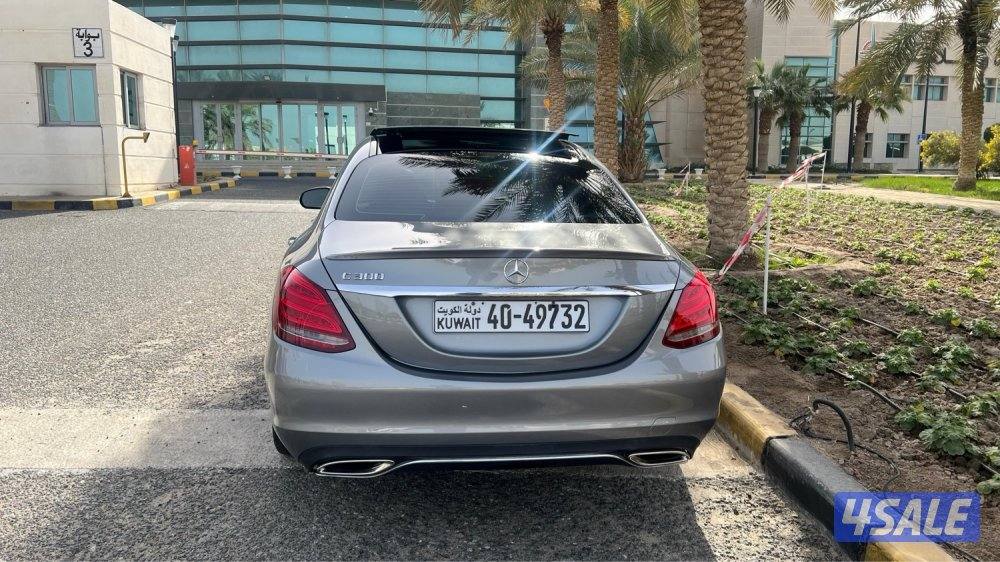 مرسيدس C300 مديل 2015 نظيف جدا شرط الفحص3