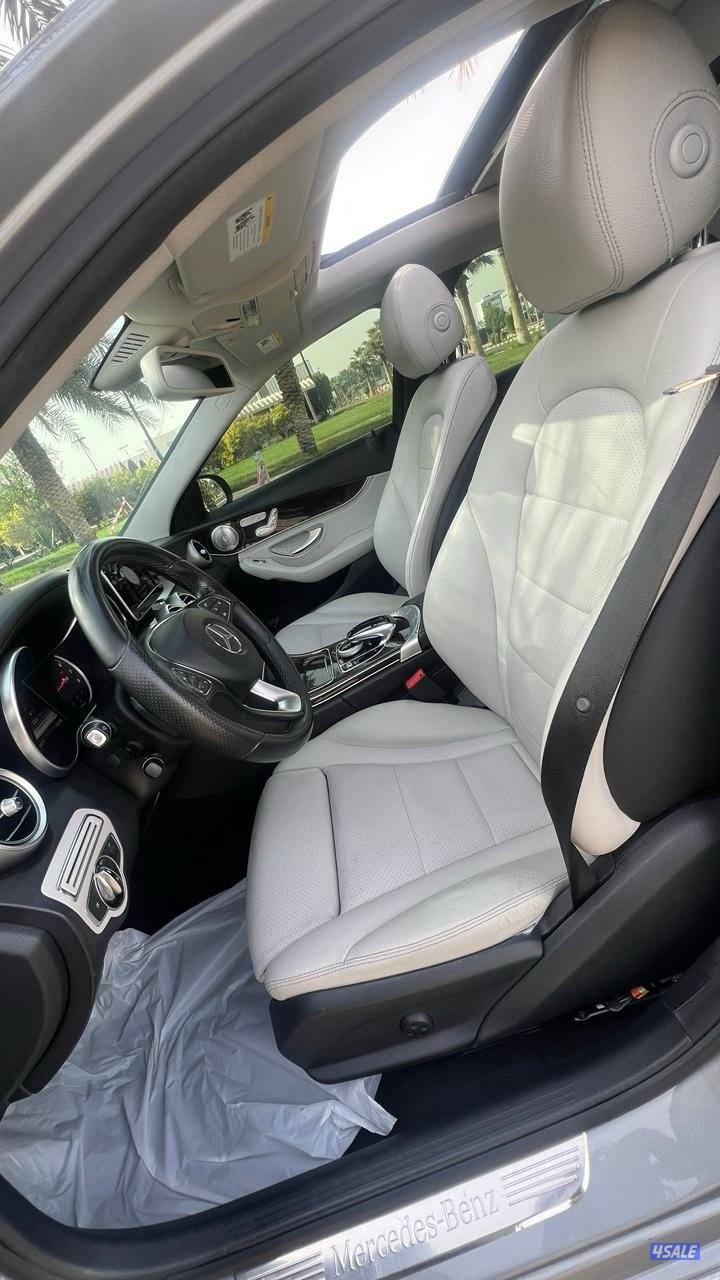 مرسيدس C300 مديل 2015 نظيف جدا شرط الفحص7