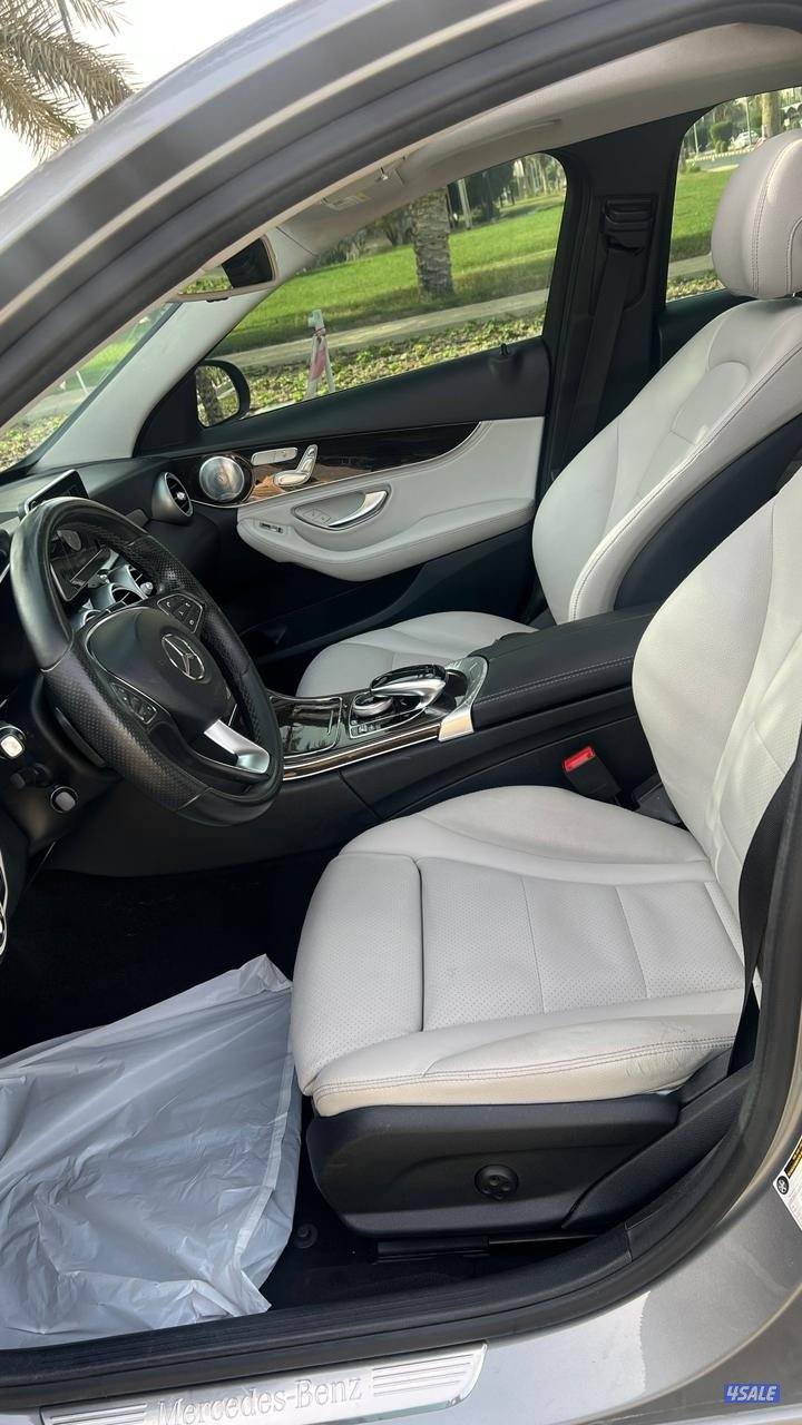 مرسيدس C300 مديل 2015 نظيف جدا شرط الفحص9